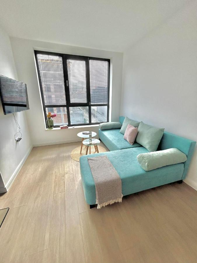 Smart Apartment Mir Varna Esterno foto